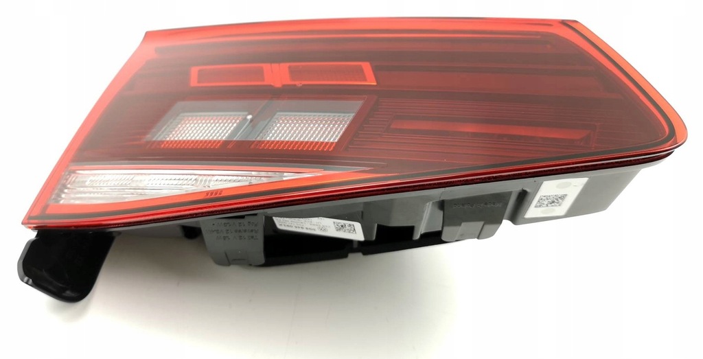 фото №1, Nowa оригинальный номер лампа левый задняя led vw passat b8 3g9945093k
