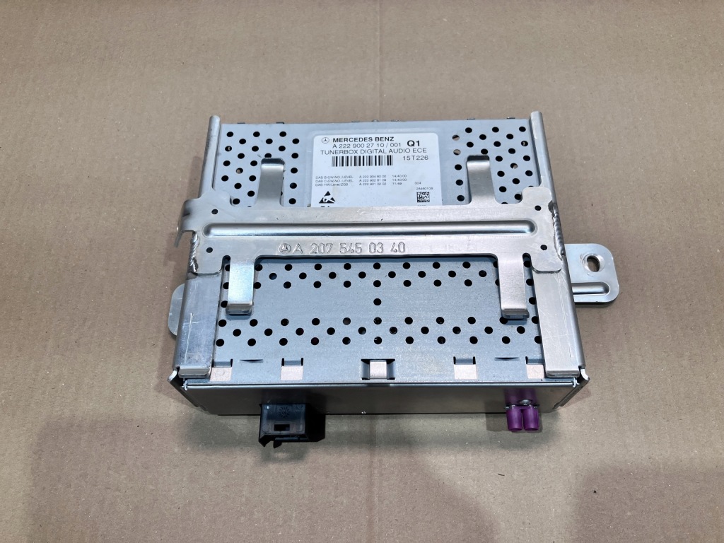 фото №2, Підсилювач радіо mercedes c207 w207 a2229002710