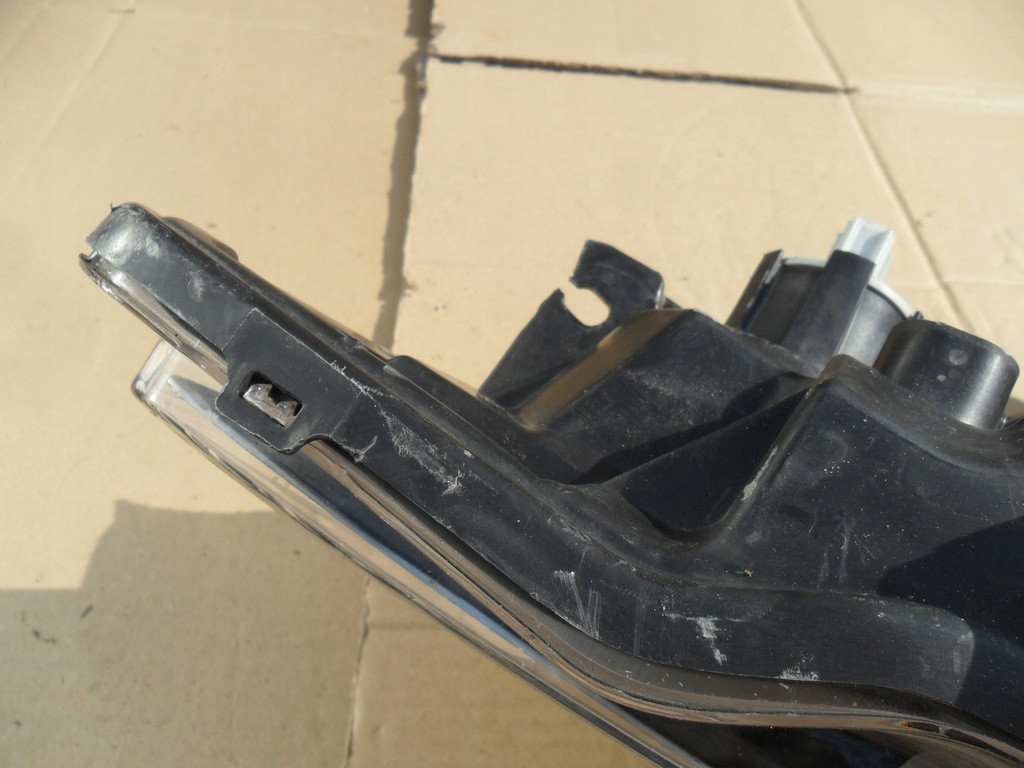 фото №8, Peugeot 107 81110-0h030 лампа правый перед передняя