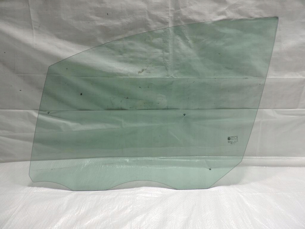 фото №1, Скло двері перед ліва opel meriva b 2013