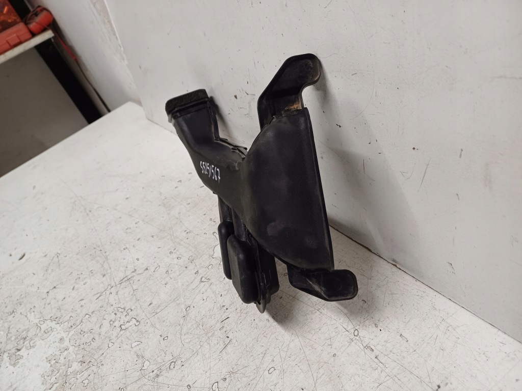 Lexus rx 4 iv 450h - труба впуску повітря 1775025140 Доставка