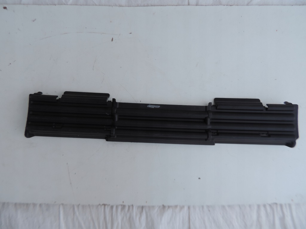 фото №2, Решётка заглушка бампера перед opel grandland x