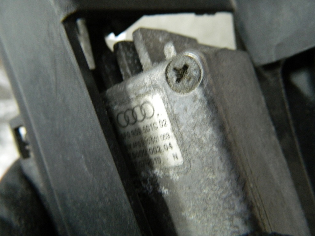 Вентилятор радіатора 4f0121003q 2.0 tdi audi a6 c6 Недорого