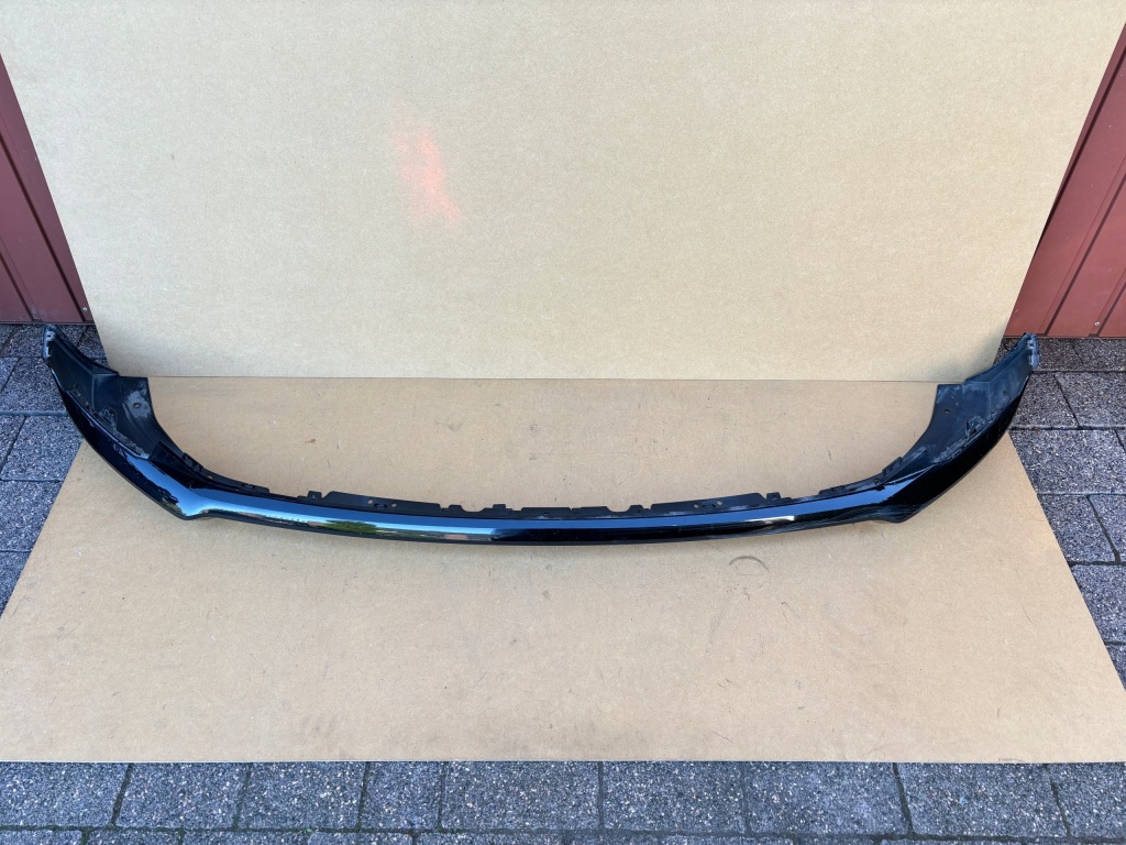 Купить Накладка бампер перед renault megane e-tech 2022-