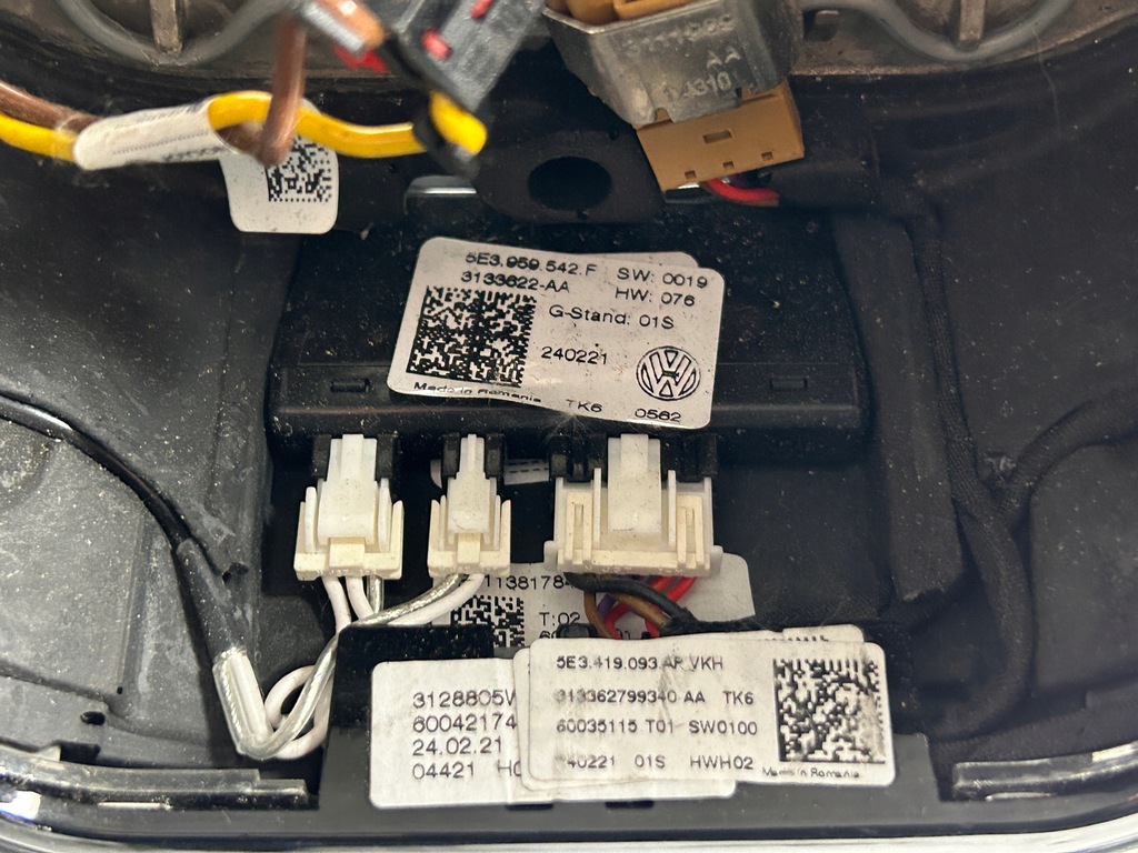 фото №11, Повітропровід octavia iv підігрів пелюстки перемикання 5e3419093ap