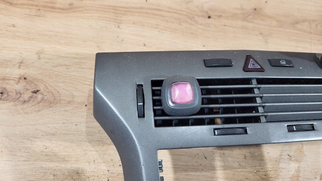 фото №3, Решётка обдув рамка радио opel astra h