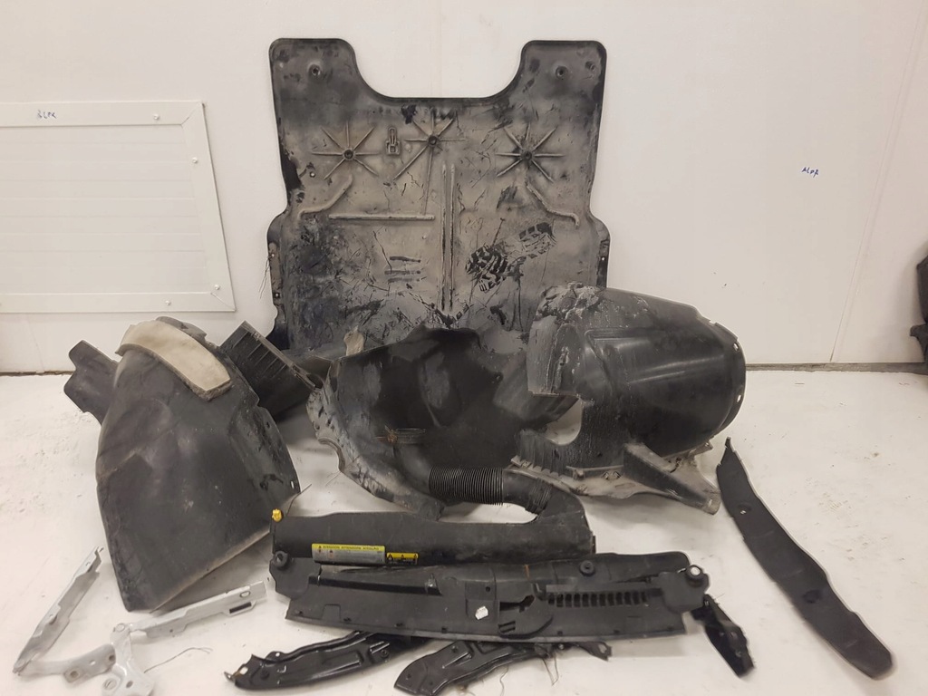 фото №6, Audi a1 82a citycarver cross kompletny перед радиатор pas бампер