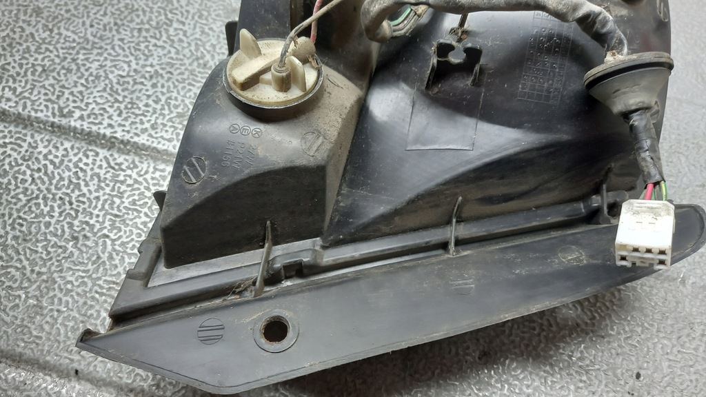 фото №11, Лампа правая задняя hyundai accent 01r hb