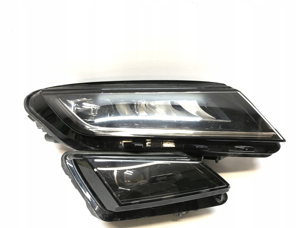 фото №1, Лампа правая full led skoda kodiaq 566941016e