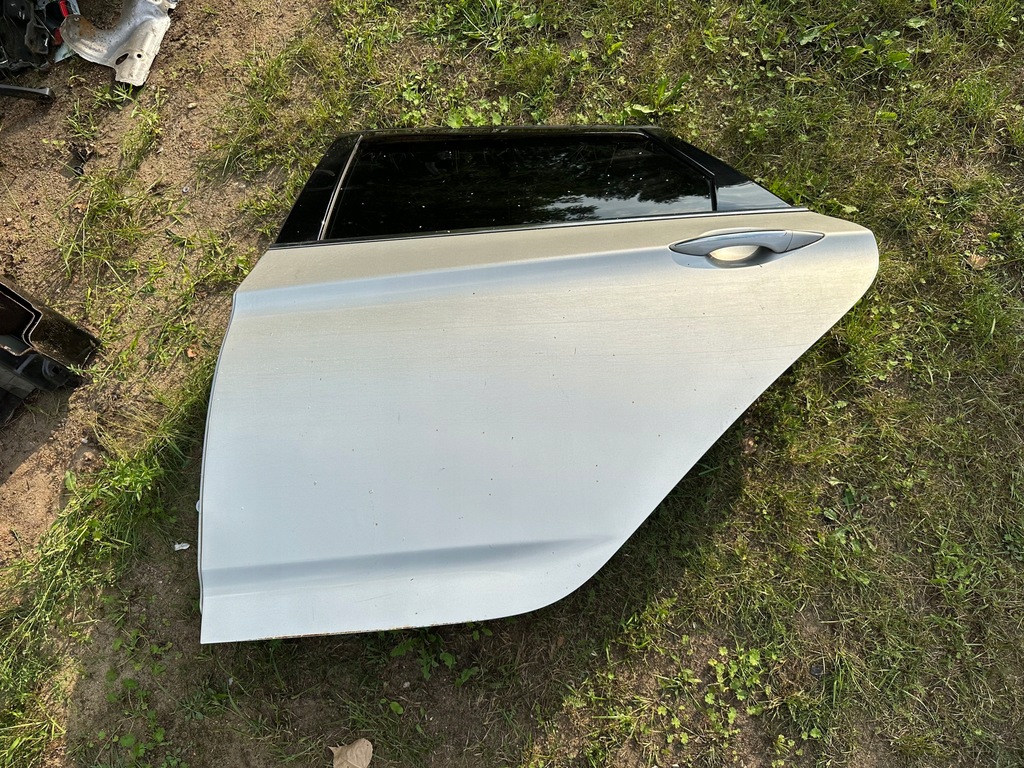 фото №1, Hyundai i40 kombi дверь левый задняя n3s