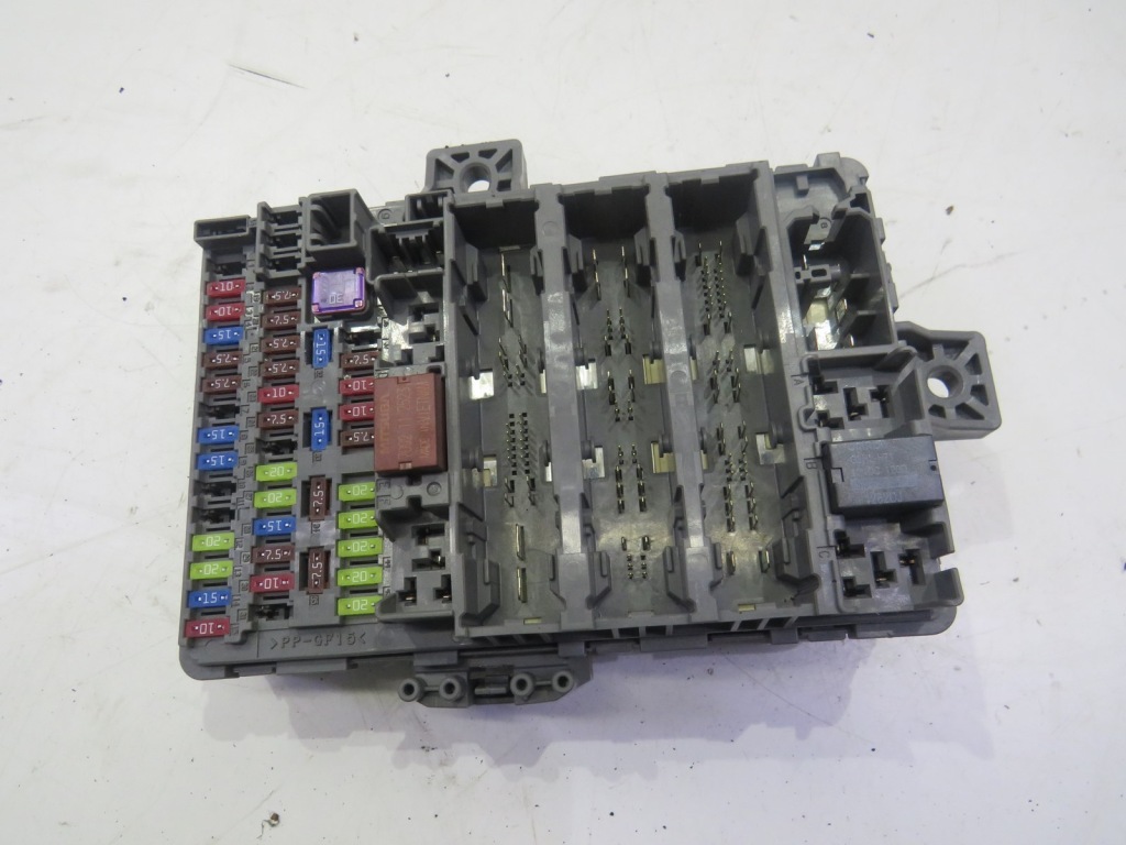 фото №1, Коробка запобіжників civic ix tv0-e230