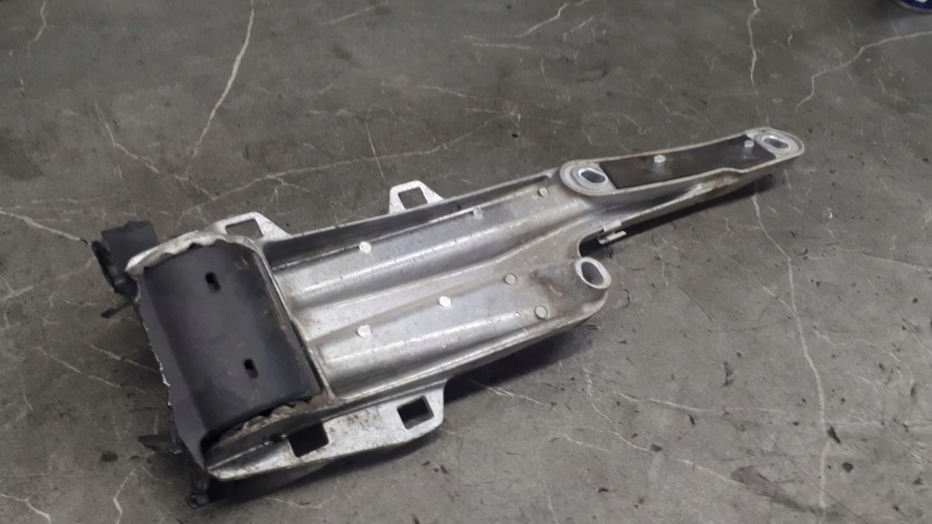 Купити A9608105419 каркас дзеркало рампове actros mp4 mp5