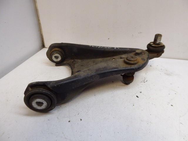 Twingo 2 рычаг перед правый 1.2 16v Доставка