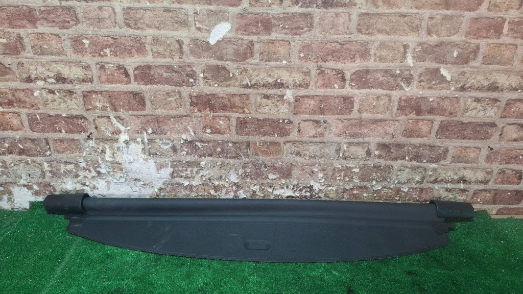 Купити Шторка багажника mazda 2 dy 2002/2007 рік