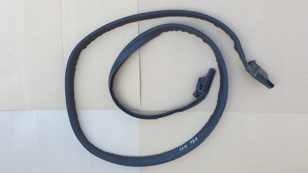 фото №1, Прокладка багажника a1707500098 mercedes slk r170