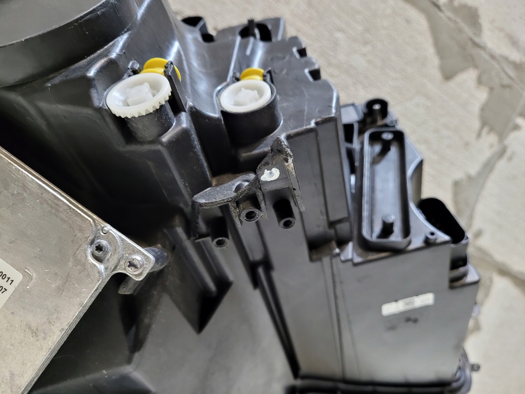 фото №8, Лампа левая перед skoda karoq full led комплектная