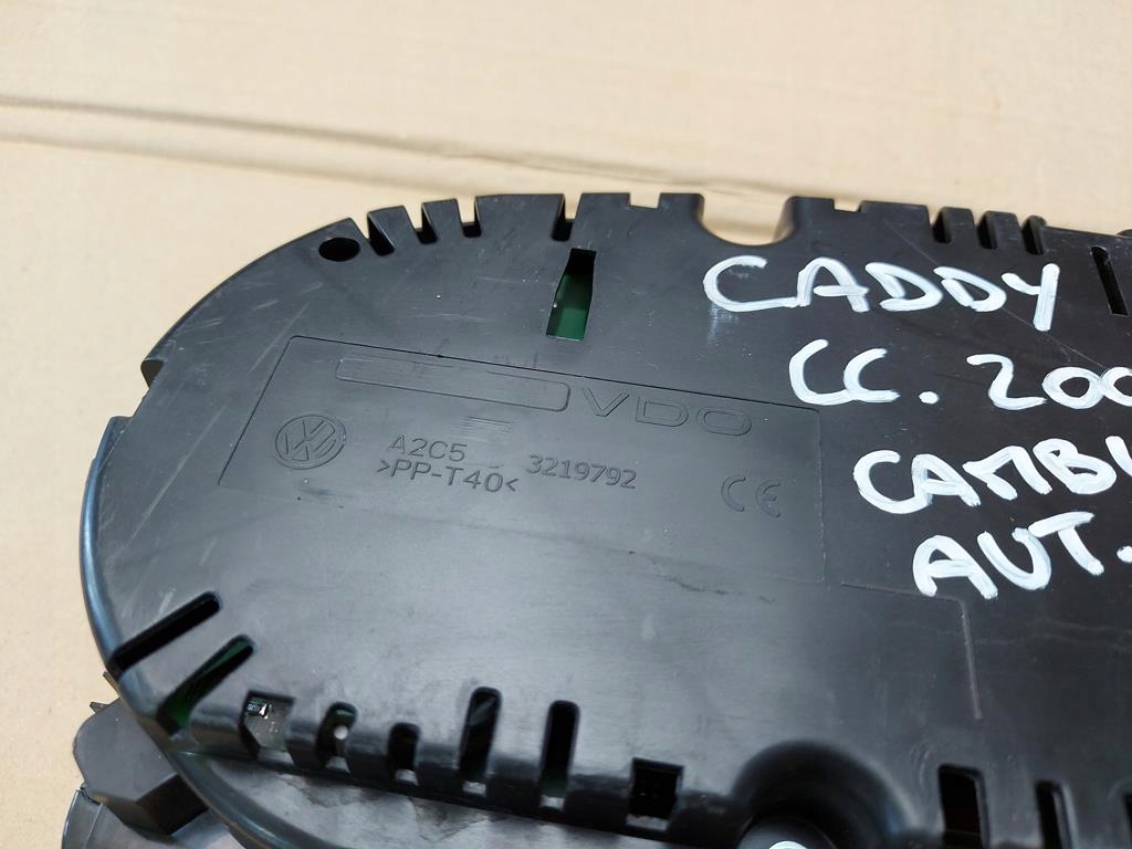 фото №9, Лічильник прилади vw caddy iii lift 2.0tdi 2k0920866c