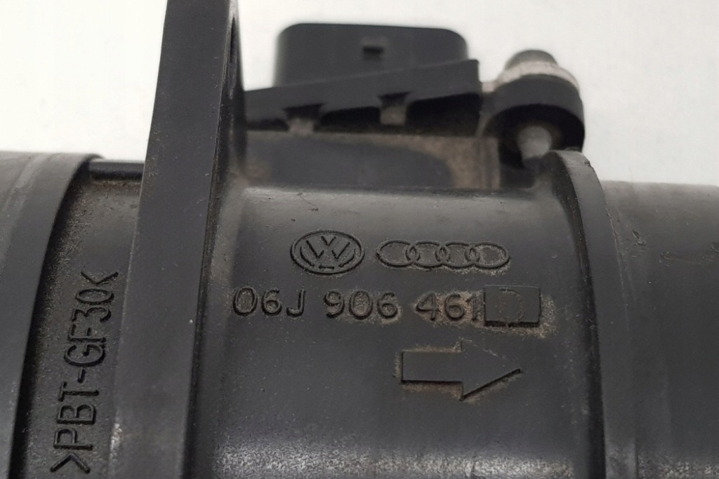 Купити Витратомір audi a4 8k2, b8 06j906461d 2.0l бензиновий 155kw 2009