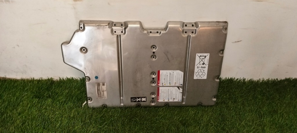 фото №1, Кришка акумулятора porsche panamera cayenne 7pp915465