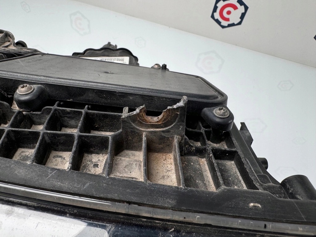 фото №3, Лампа права перед scania r s full led