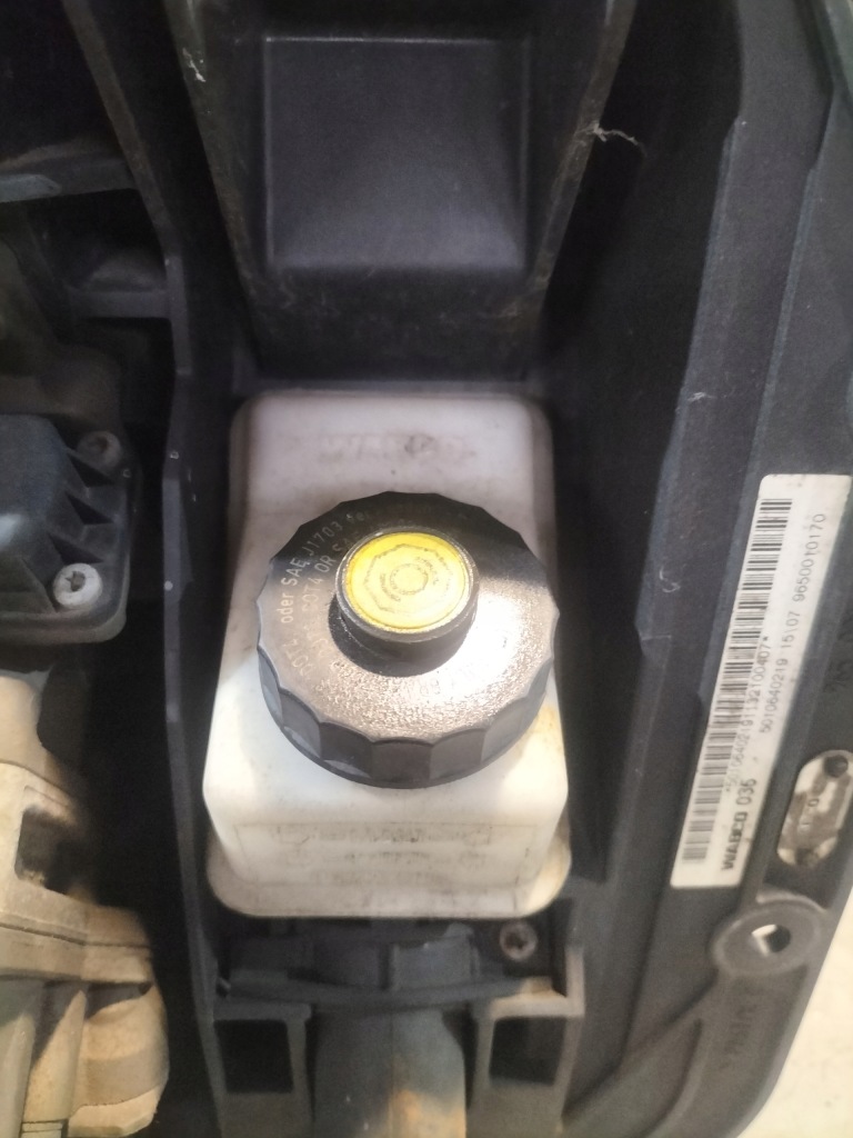 Педаль сцепления газа тормоза renault premium 450 dxi Киев