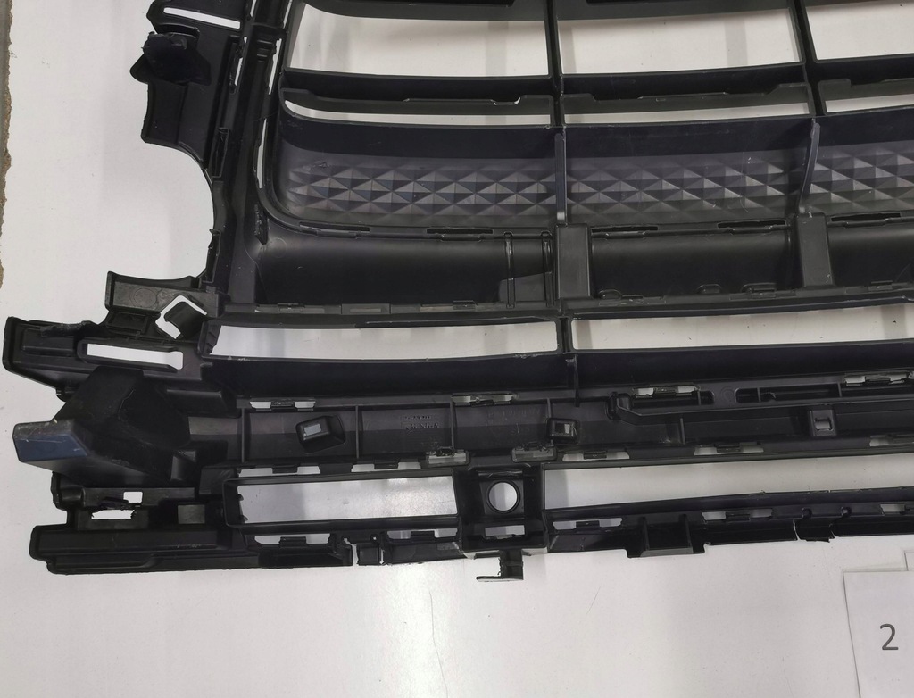 фото №12, Решётка радиатора, решётка радиатора, решётка средняя porsche macan lift gts 2.275