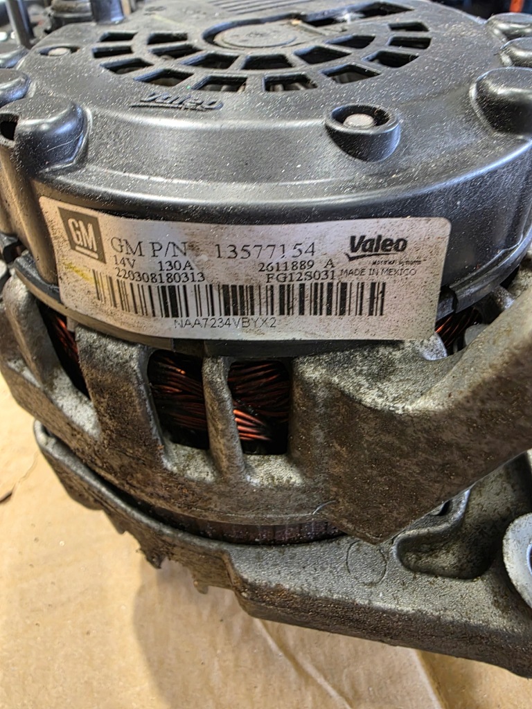 Купить Opel mokka 1.4 t генератор 13577154