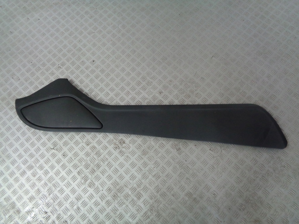 фото №1, Audi a8 d4 4h 3,0tfsi молдинг захист тунель ліва