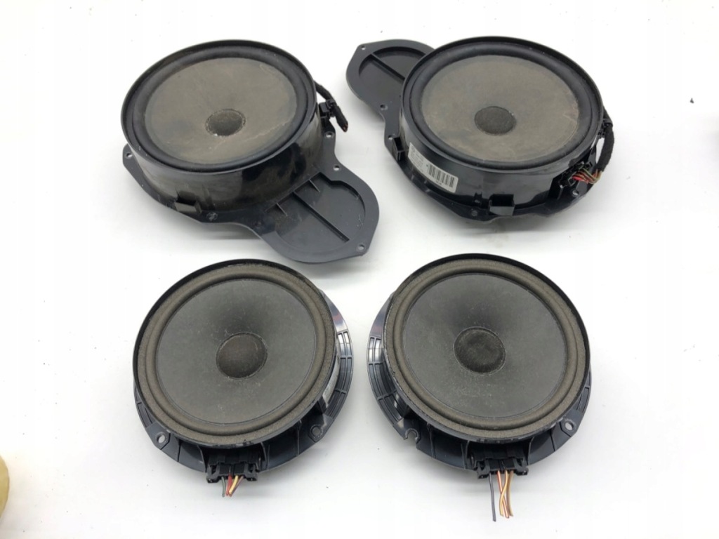 фото №1, Динаміки комплект vw passat b7 3c8035453 sedan/limuzyna 10-15 аудіо