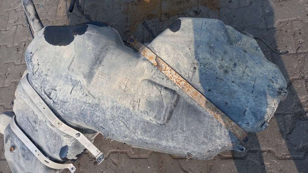 фото №8, Бак топлива audi a4 b6 02r 1.9d