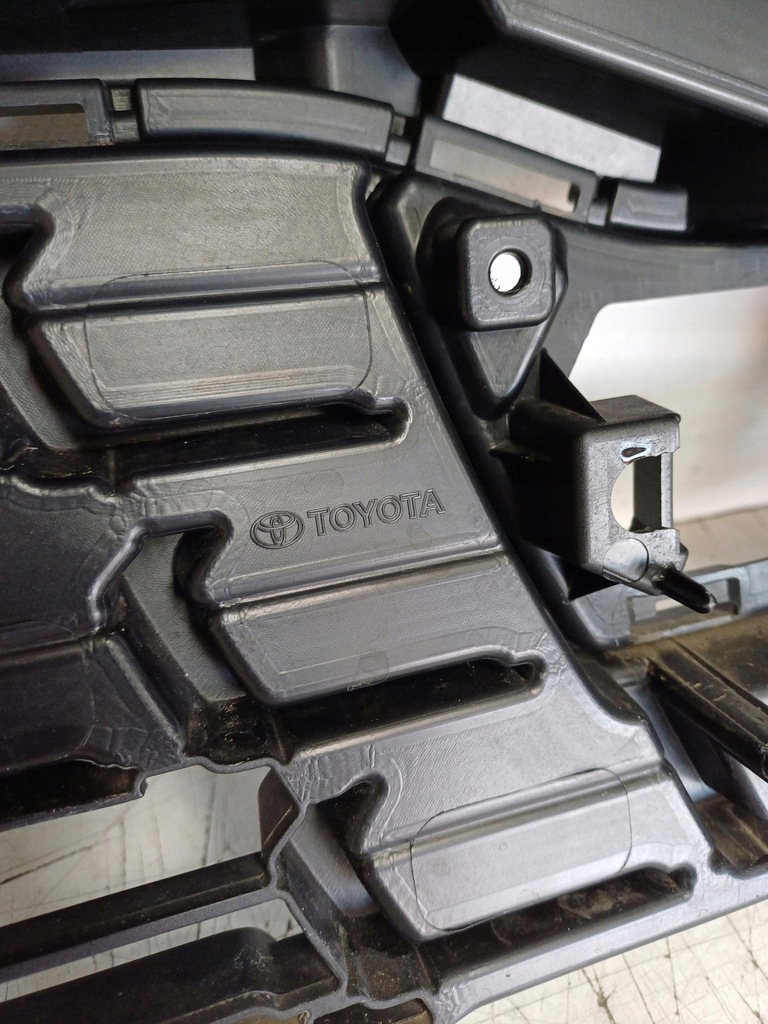 фото №10, Решётка радиатора решётка радиатора бампера toyota yaris cross 20-