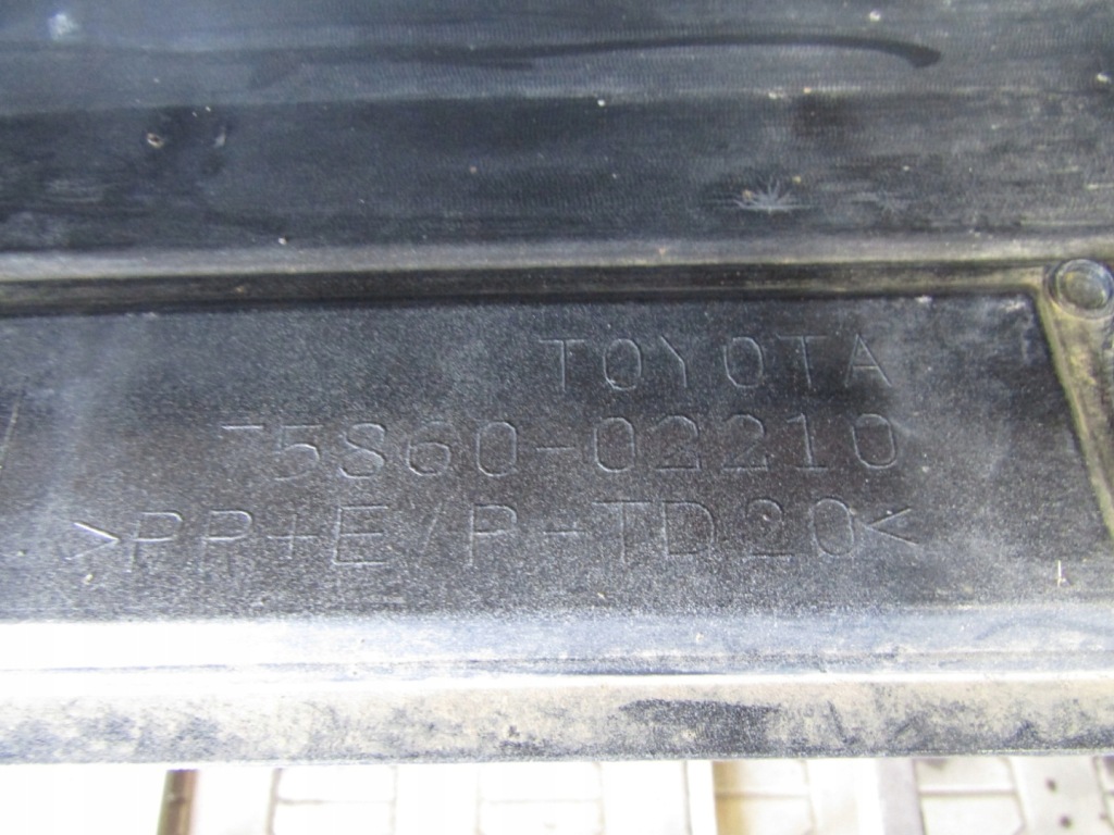 фото №8, Молдинг порог левая toyota corolla xii 18 hb e21