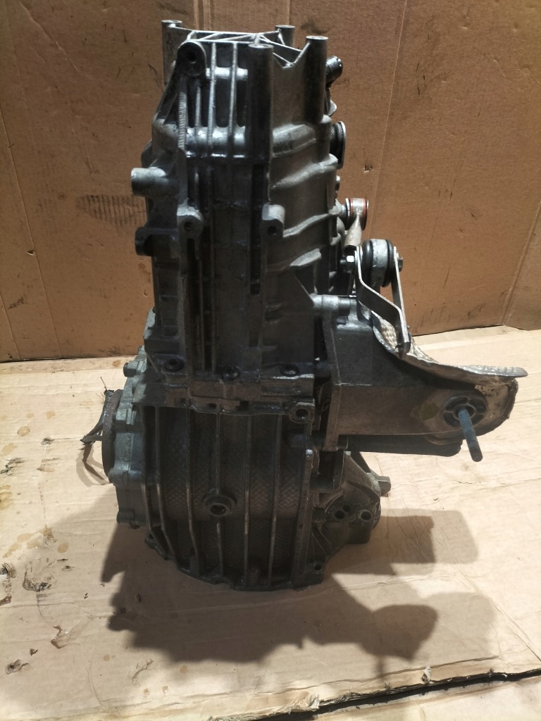 фото №12, Коробка передач 5 передач audi a4 b5 vw passat b5 1.6b dvp