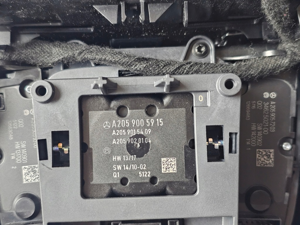 фото №16, Dekor тунель панель середній керування перемикач консолі mercedes w205