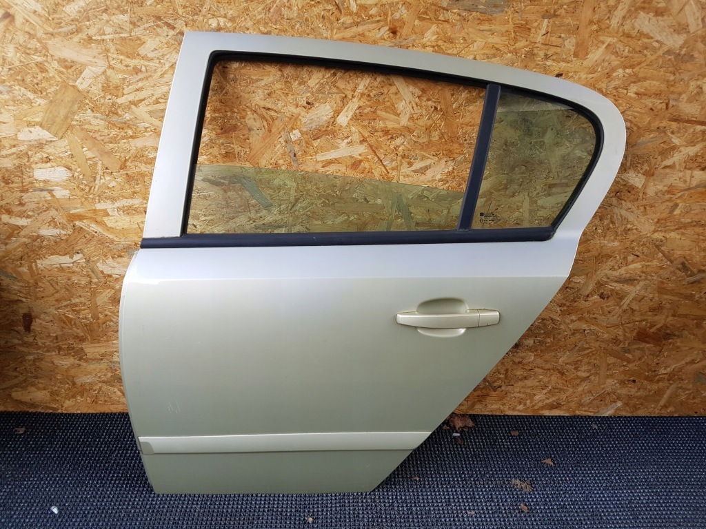 Купити Opel astra h iii hb двері ліва лівий задній задні повний