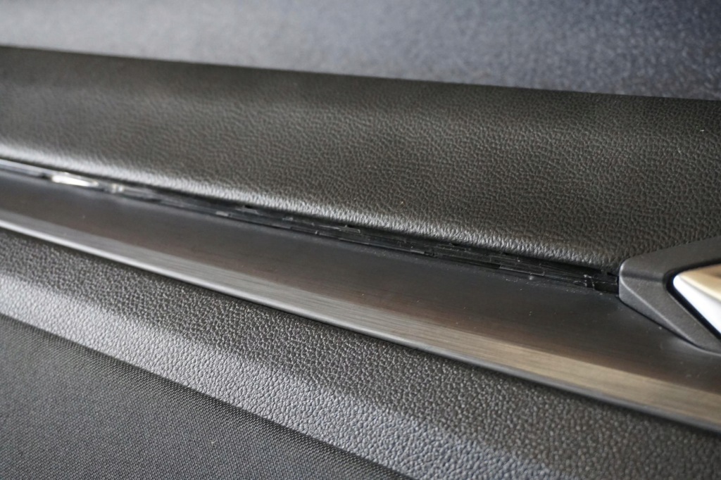 фото №15, Сиденья заднее сиденье обшивки vw golf 8 viii kombi alcantara подогрев массаж