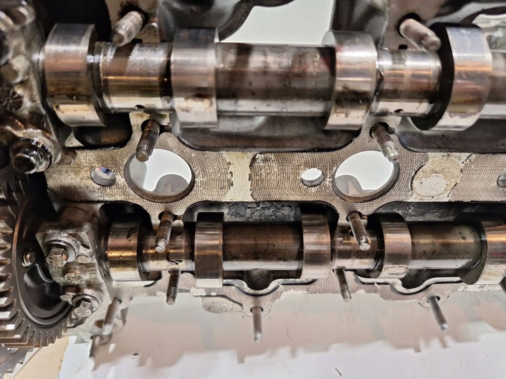 фото №9, Головка двигателя валы 8200519994 renault laguna iii 2.0 dci