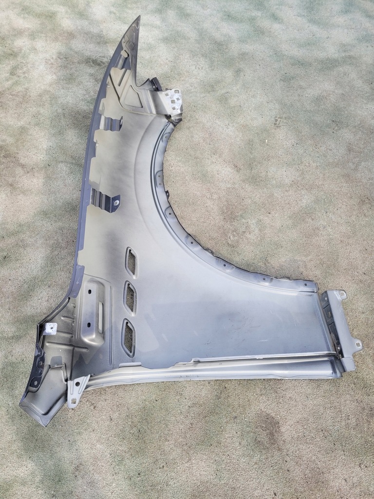 фото №8, Крила передній лівий перед maserati levante 2016-24