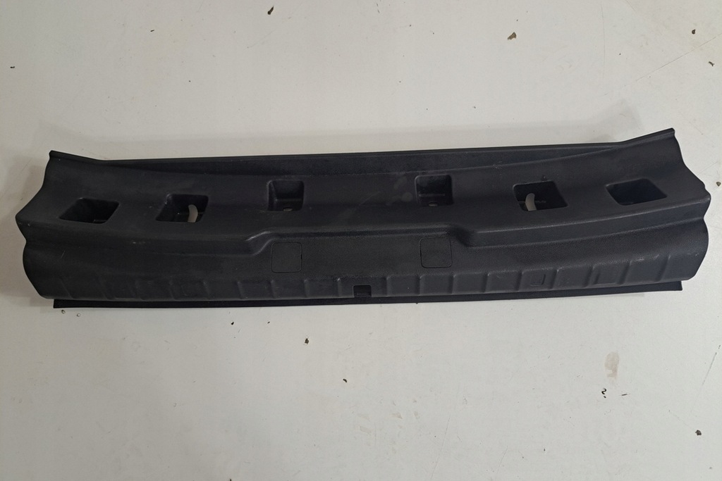 фото №10, Защита замка крышки bmw 5 g30 7373575 2.0l hybrid 185kw 2018