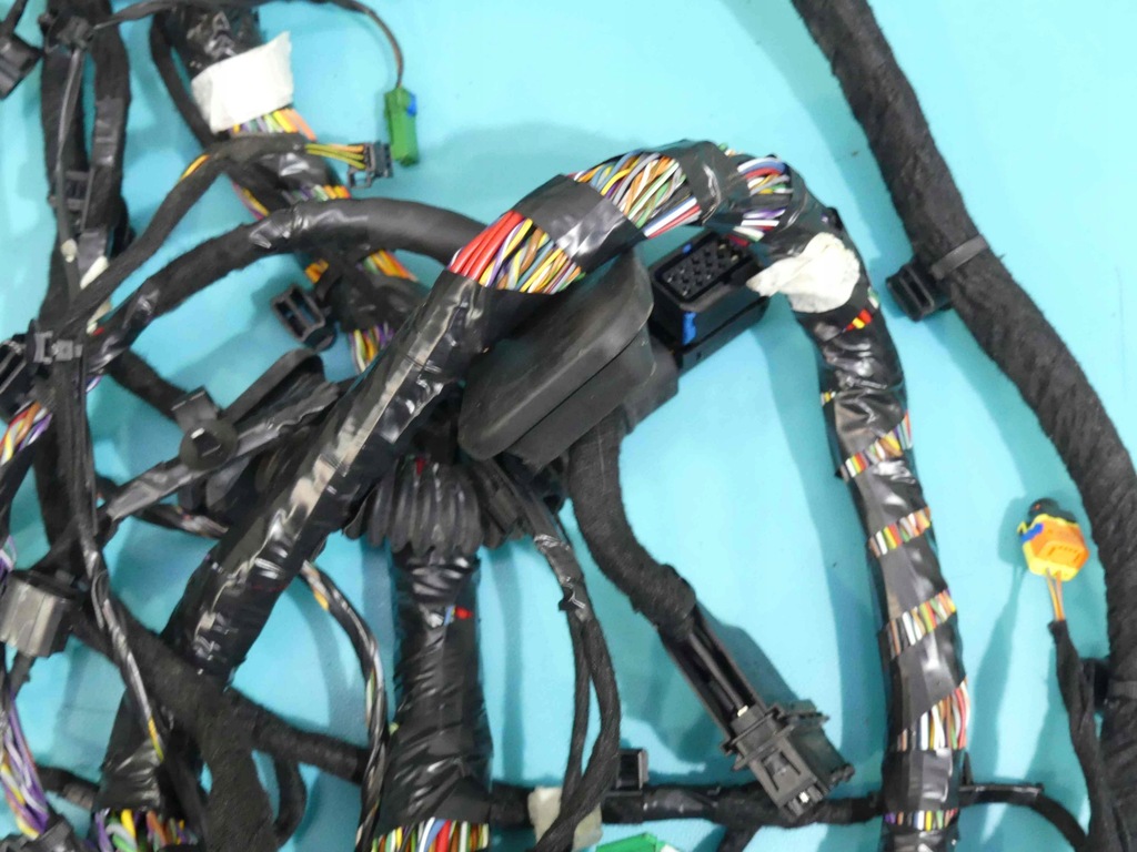 фото №13, Электропроводка салона жгут volvo s90 ii usa long