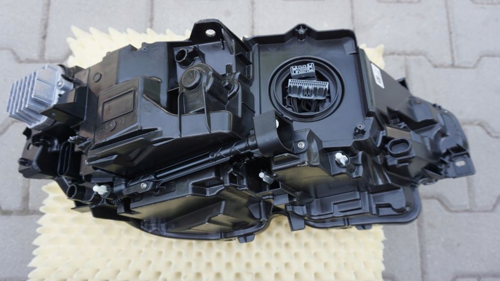 фото №4, Volvo s90 v90 cc - лампа левая перед full led