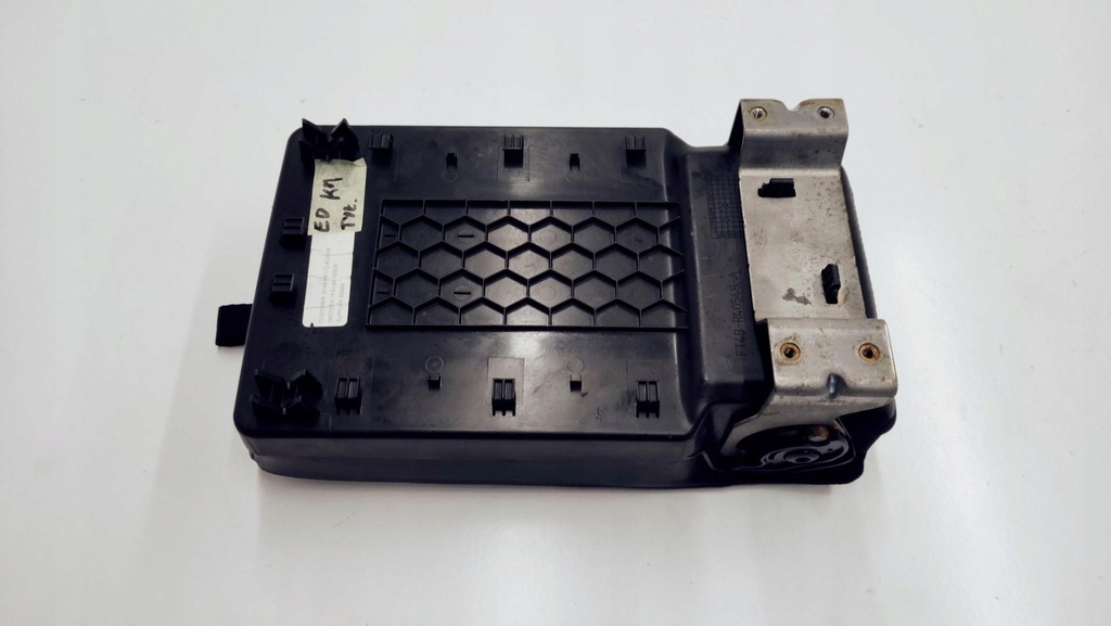 фото №8, Подлокотник сиденье задняя кожа ford edge mk2