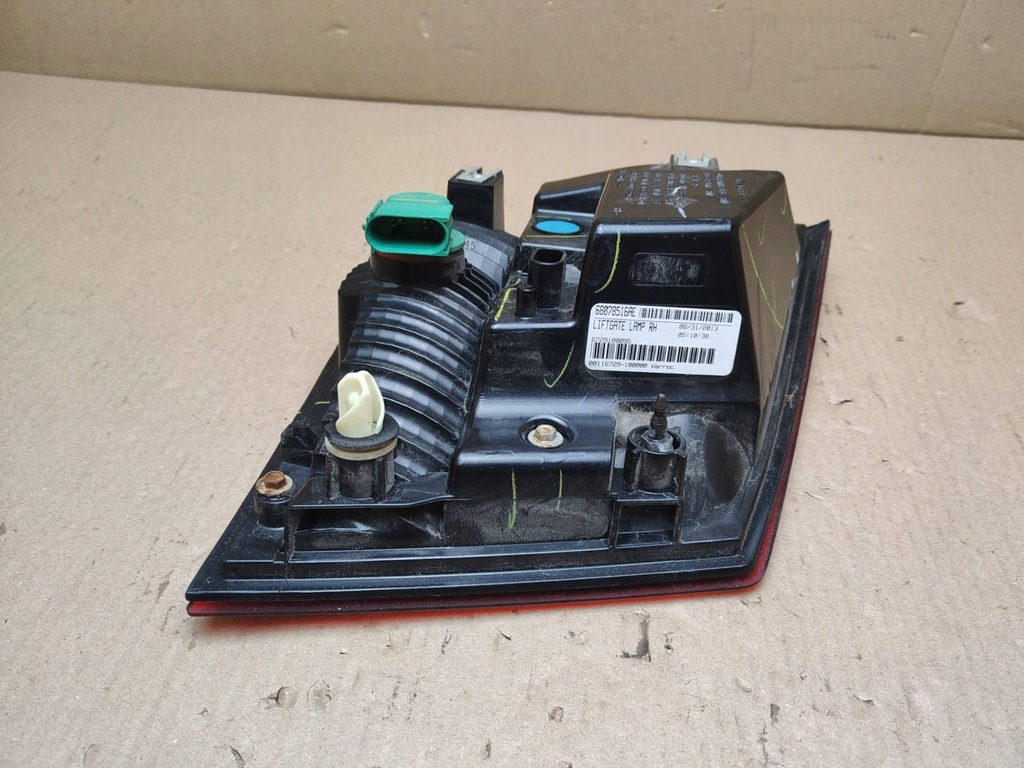 фото №7, Лампа задня w кришка права сторона dodge journey facelift 2014 68078516ae