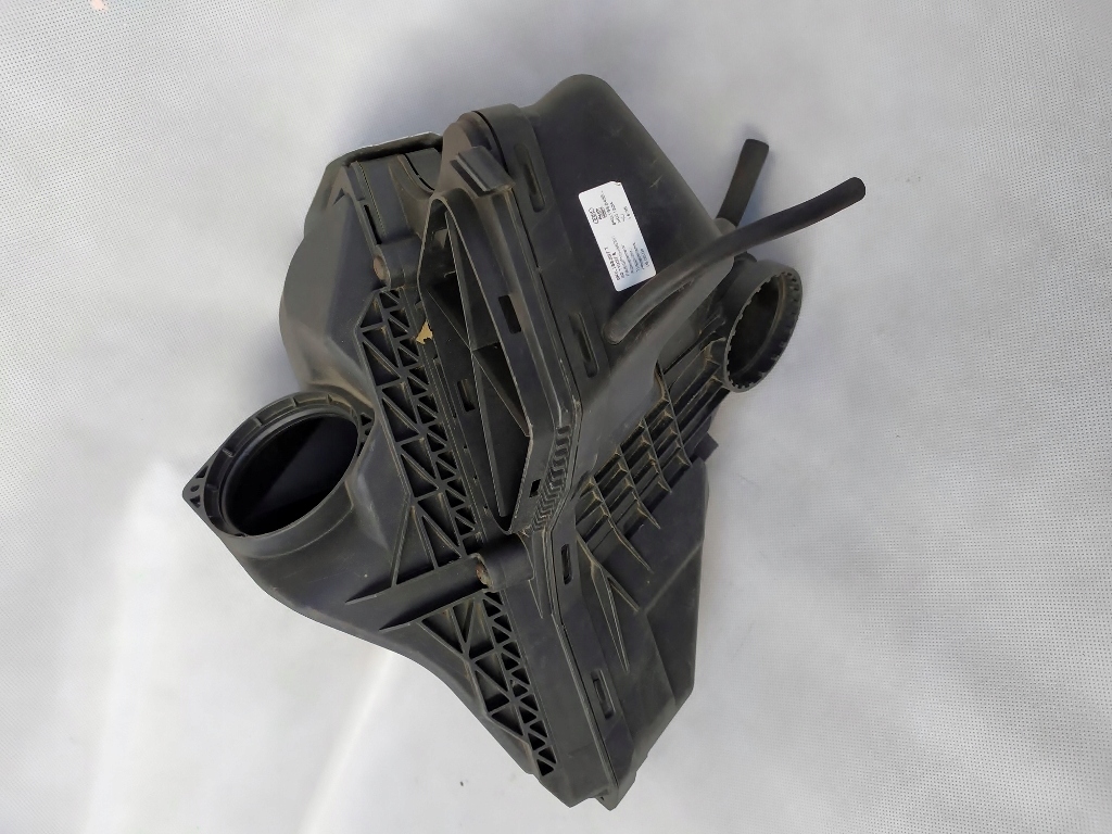 фото №7, Audi a4 a5 корпус фільтра повітря 8k0133835ab