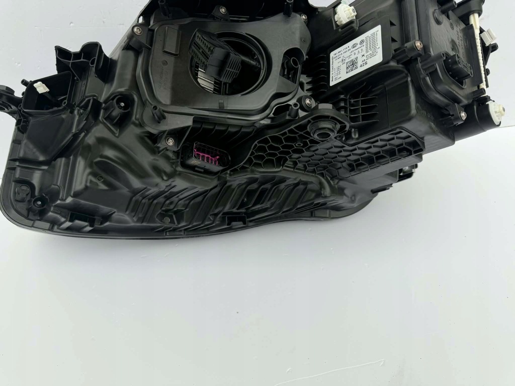 Volkswagen touareg iii 18- лампа правая перед передняя full led nowa оригинальный номер 7851 Доставка