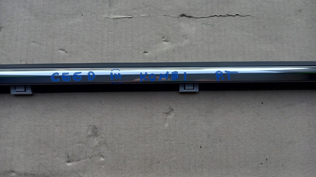 фото №1, Молдинг ущільнювач правий задня kia ceed iii kombi молдинг хром двері