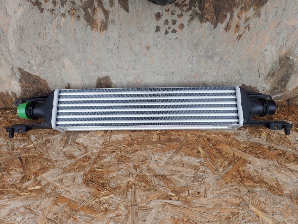 Купити Інтеркулер радіатор opel corsa d 1.3 cdti