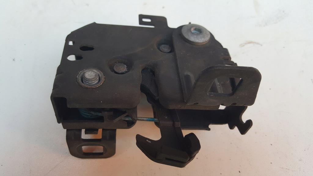 Купити Alfa giulia замок капот правий