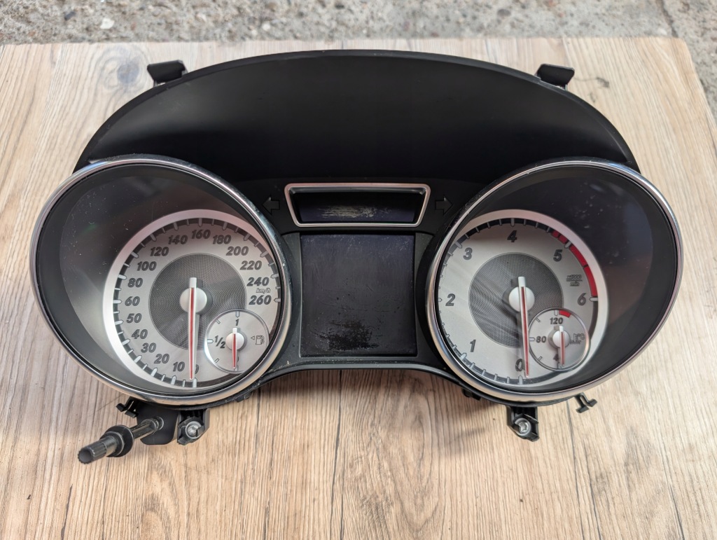 фото №1, Mercedes gla x156 amg счетчик приборы a1569004802