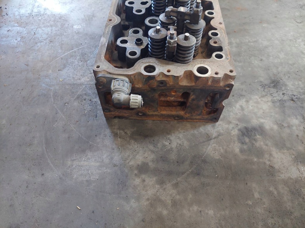 Головка renault premium i 420 dci Оригінал